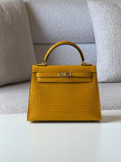 HERMES Kelly 25cm