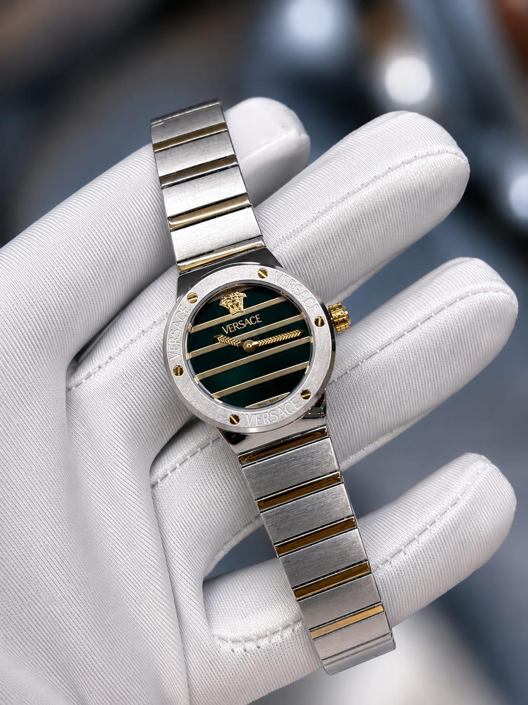 VERSACE