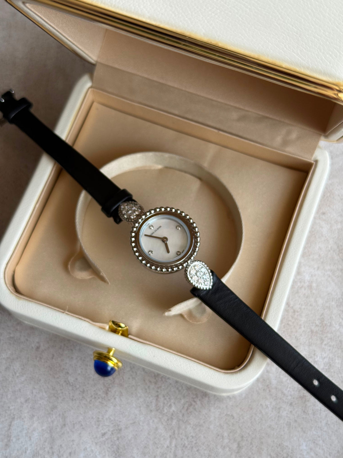 BOUCHERON