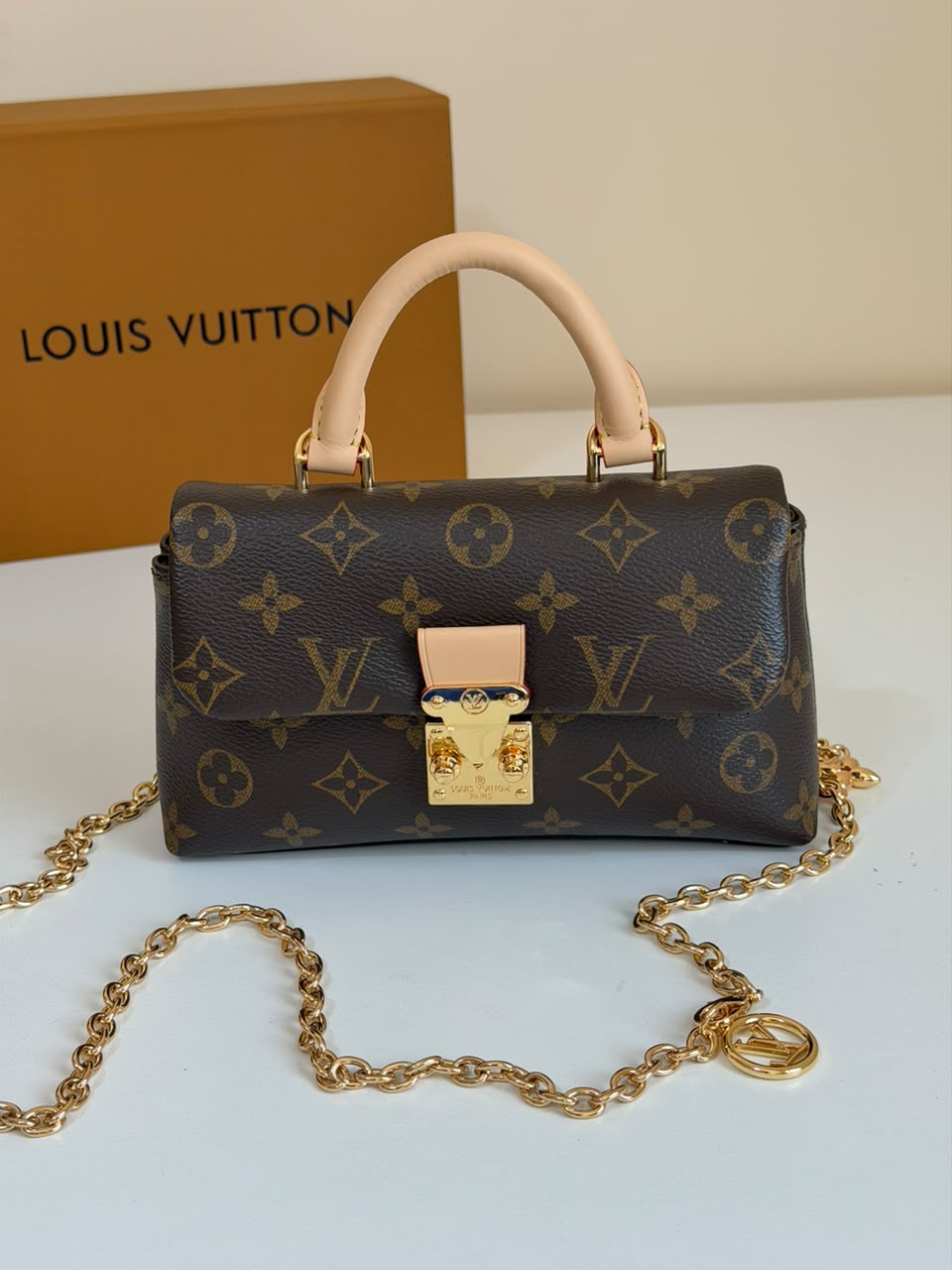 LV