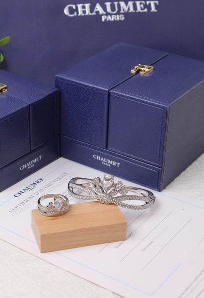 CHAUMET