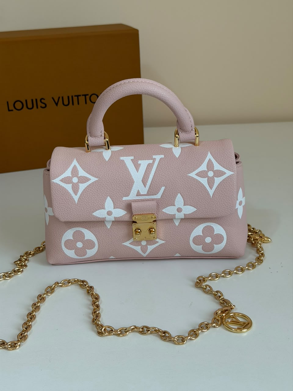 LV