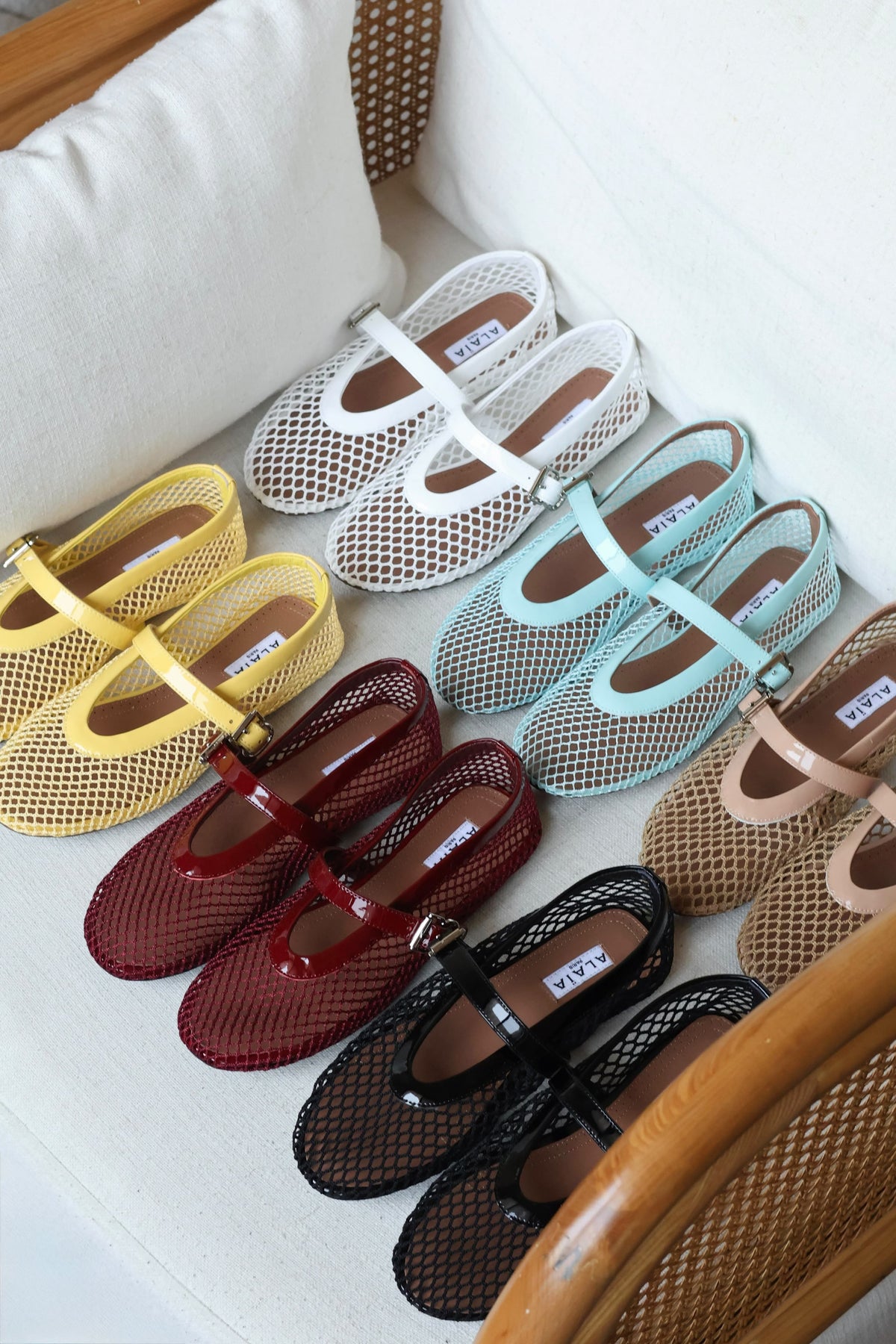 Stylish Mesh Mary Jane Flats